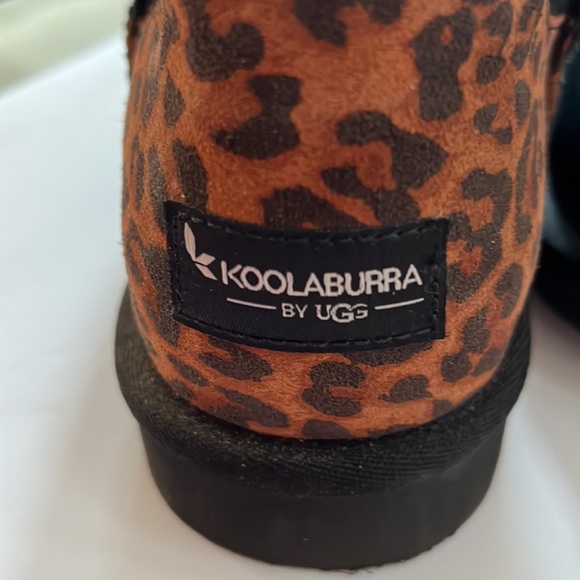 Koolaburra by UGG Mini II Black and Leopard Boots - Picture 6 of 11